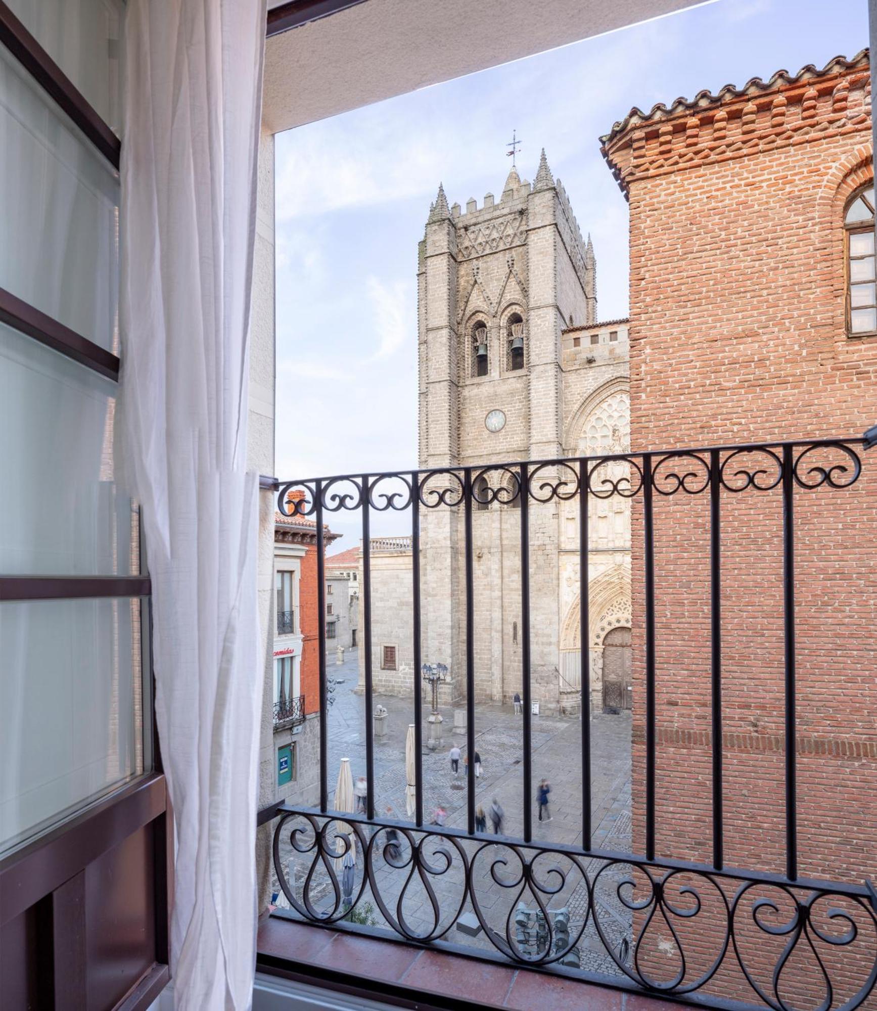 Apartamento Altior Catedral Homes Ávila المظهر الخارجي الصورة